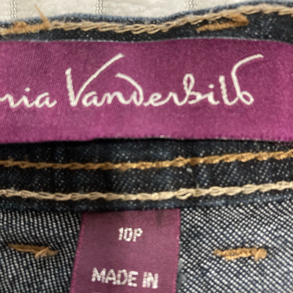 Gloria Vanderbilt Indigo Denim Jeans - Picture 7 of 7